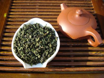 喝剩的绿茶的妙用